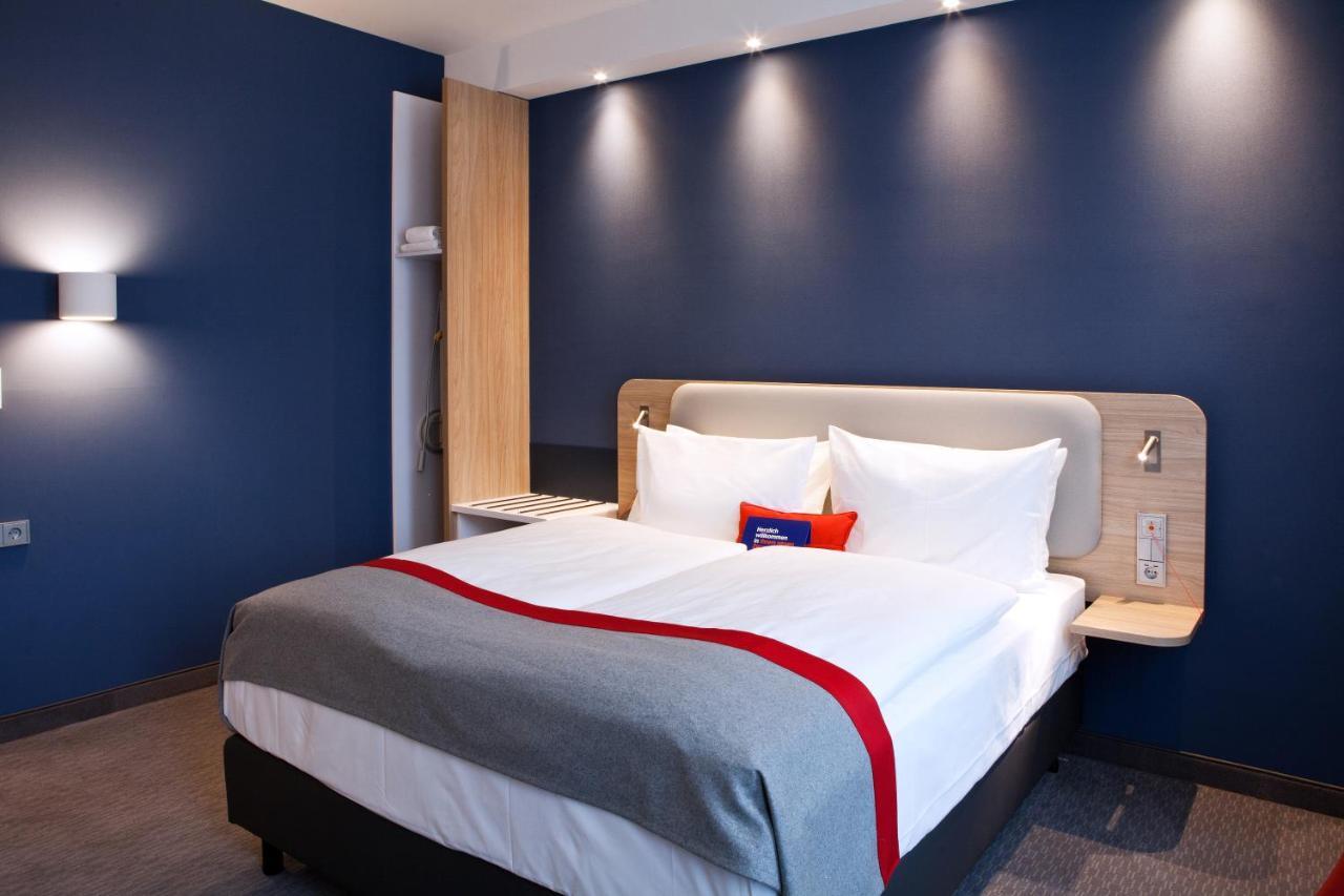 Holiday Inn Express - Goeppingen By Ihg מראה חיצוני תמונה