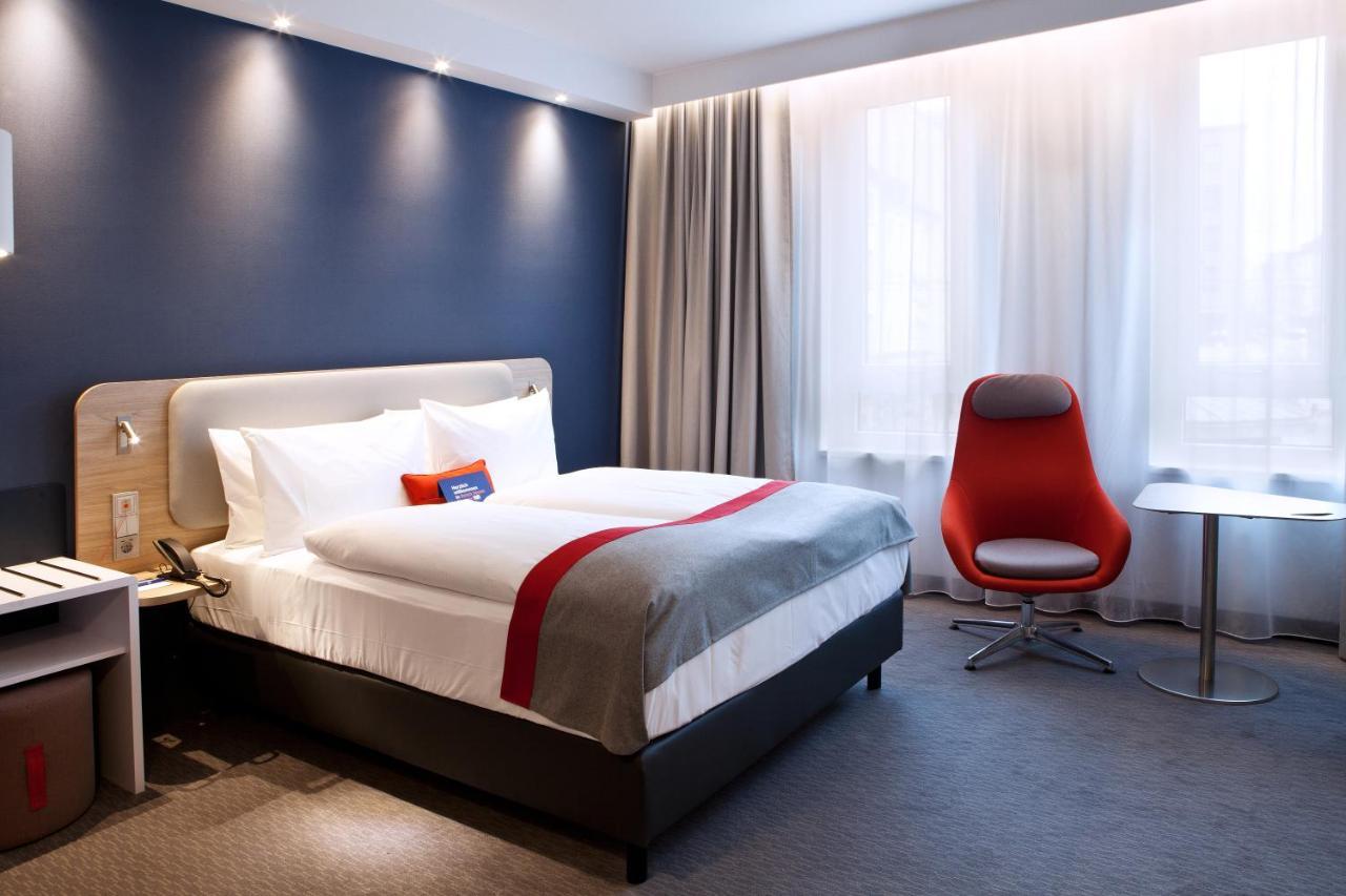 Holiday Inn Express - Goeppingen By Ihg מראה חיצוני תמונה