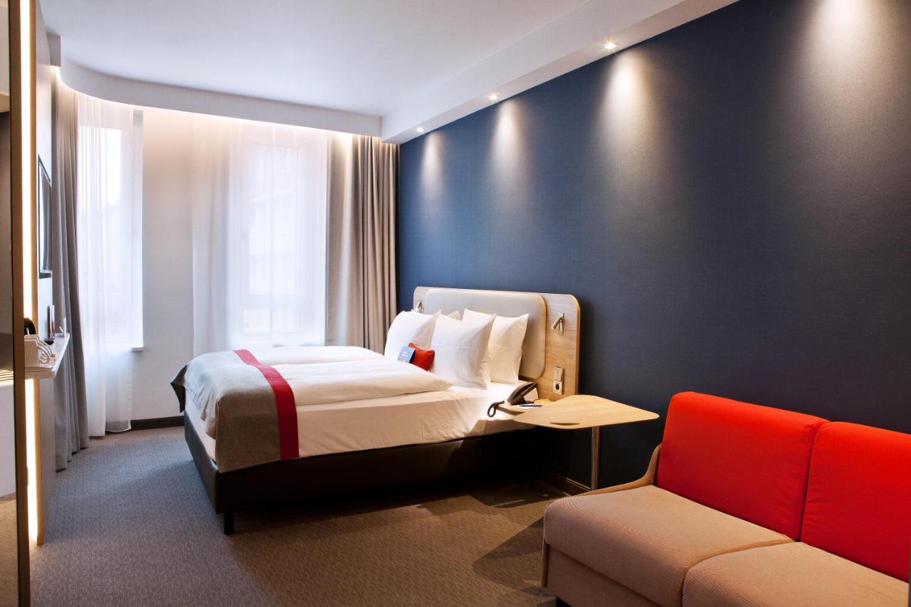 Holiday Inn Express - Goeppingen By Ihg מראה חיצוני תמונה