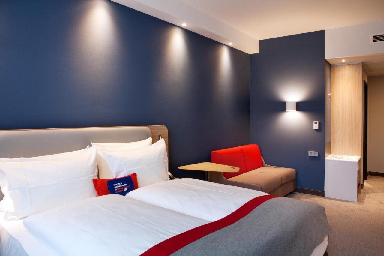 Holiday Inn Express - Goeppingen By Ihg מראה חיצוני תמונה