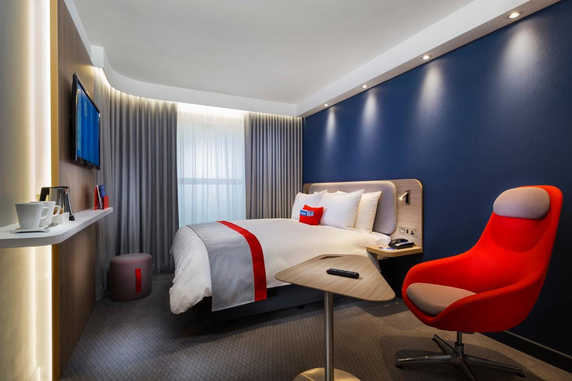 Holiday Inn Express - Goeppingen By Ihg מראה חיצוני תמונה