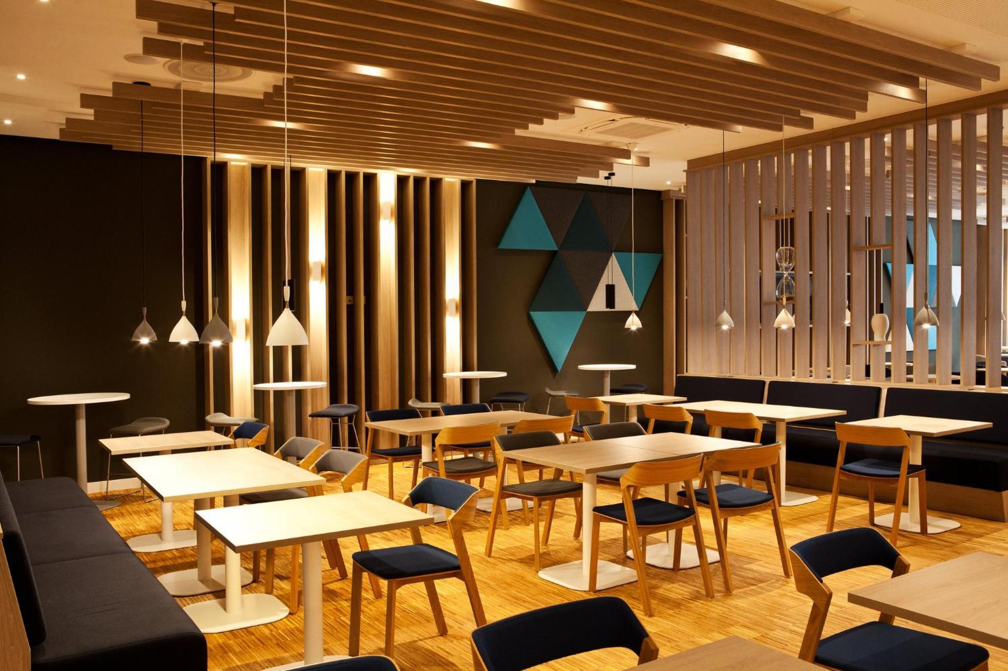 Holiday Inn Express - Goeppingen By Ihg מראה חיצוני תמונה